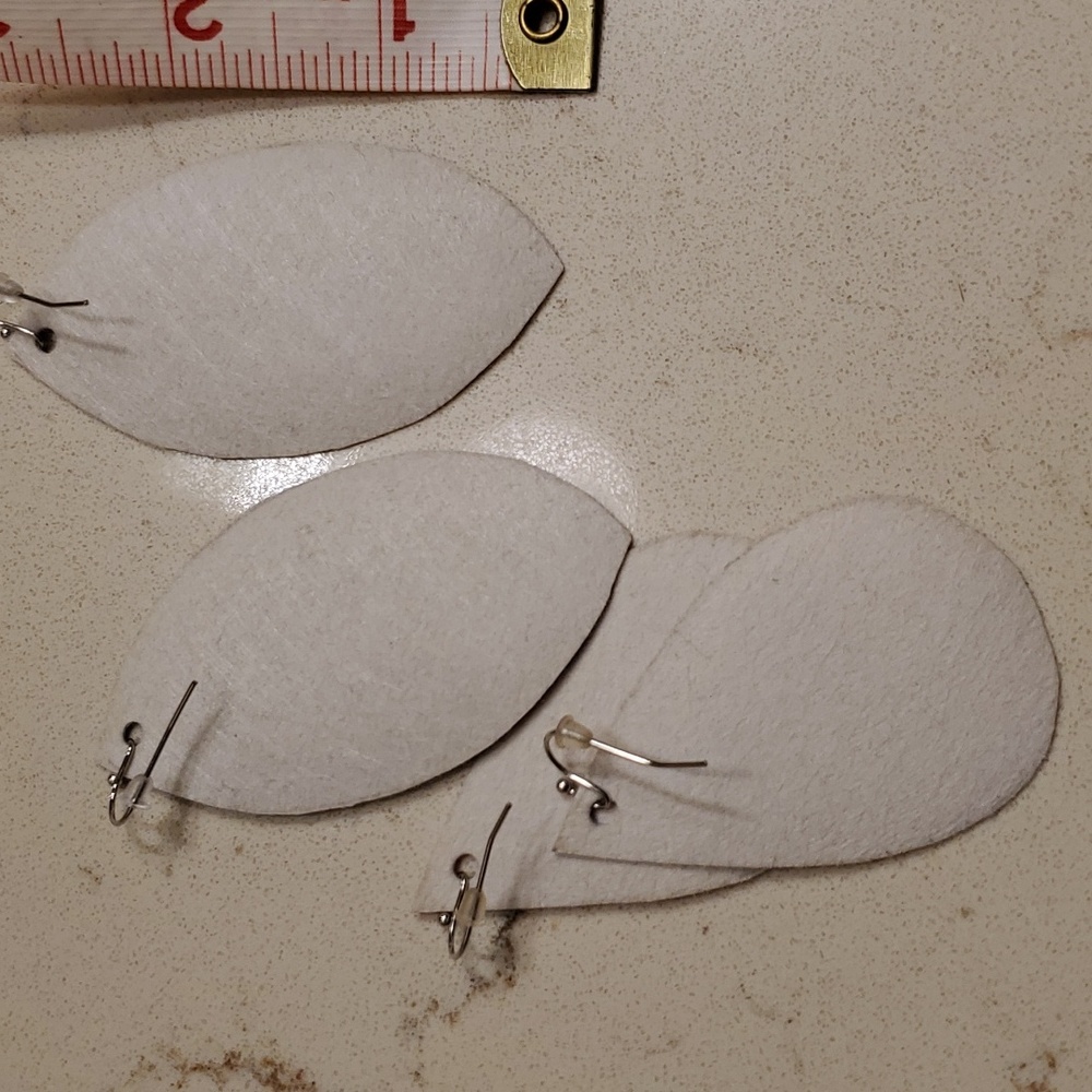 πHPβ€οΈπΊπ² American themed lightweight earrings, homemade, set of 2 πΊπΈ - Picture 3 of 3